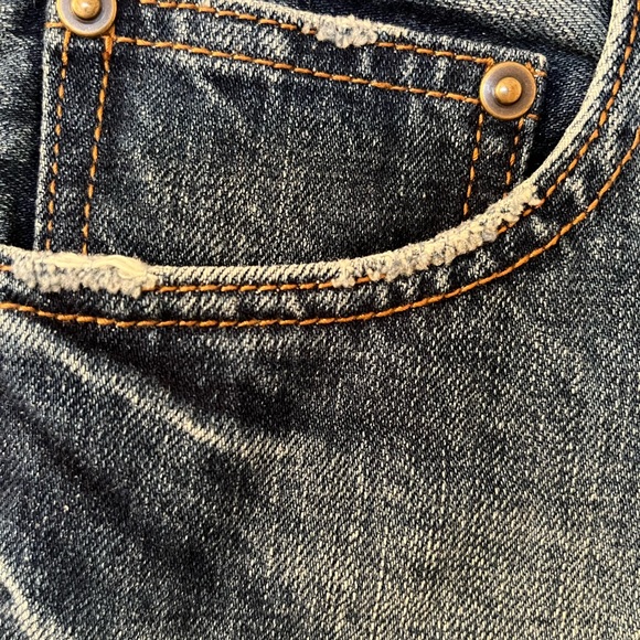 Free People frayed hem distressed button fly shorts size 26 - Picture 6 of 6